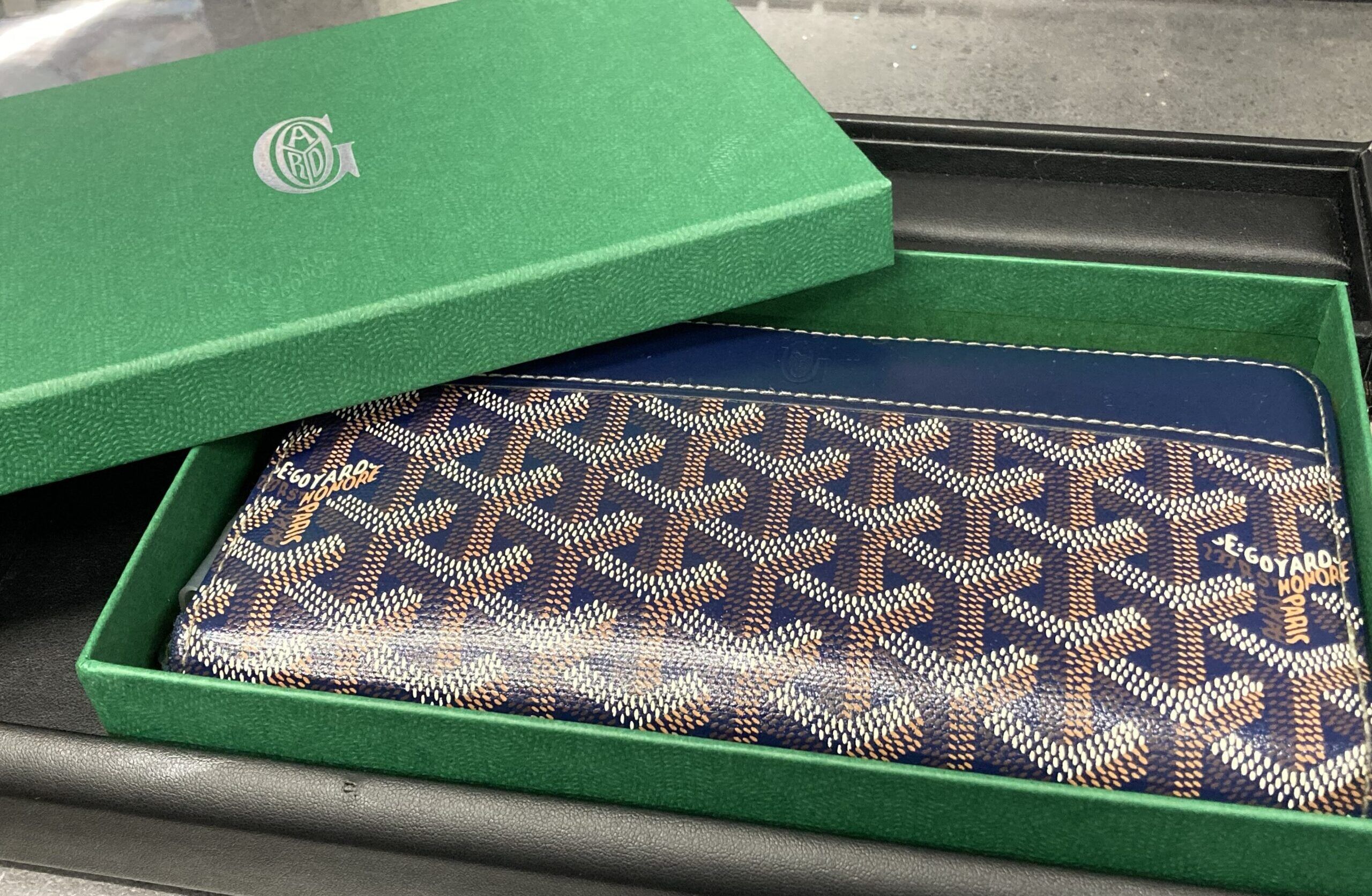 GOYARD ゴヤール マティニョン ラウンドファスナー 財布 長財布 - 買取 ...