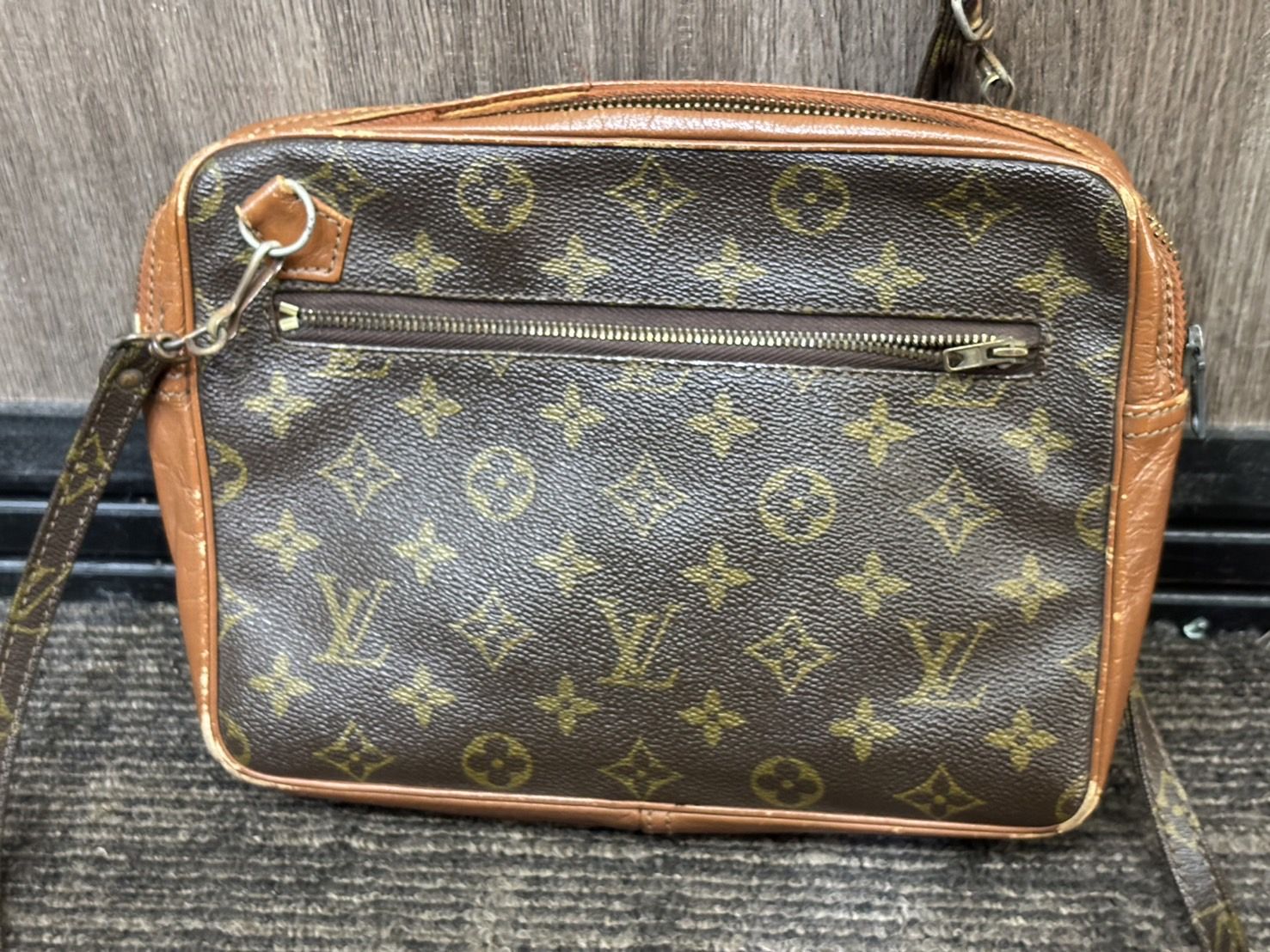 Louis Vuitton(ルイヴィトン)マルリーバンドリエール モノグラム 高価買取！！ - 買取専門店こやし屋