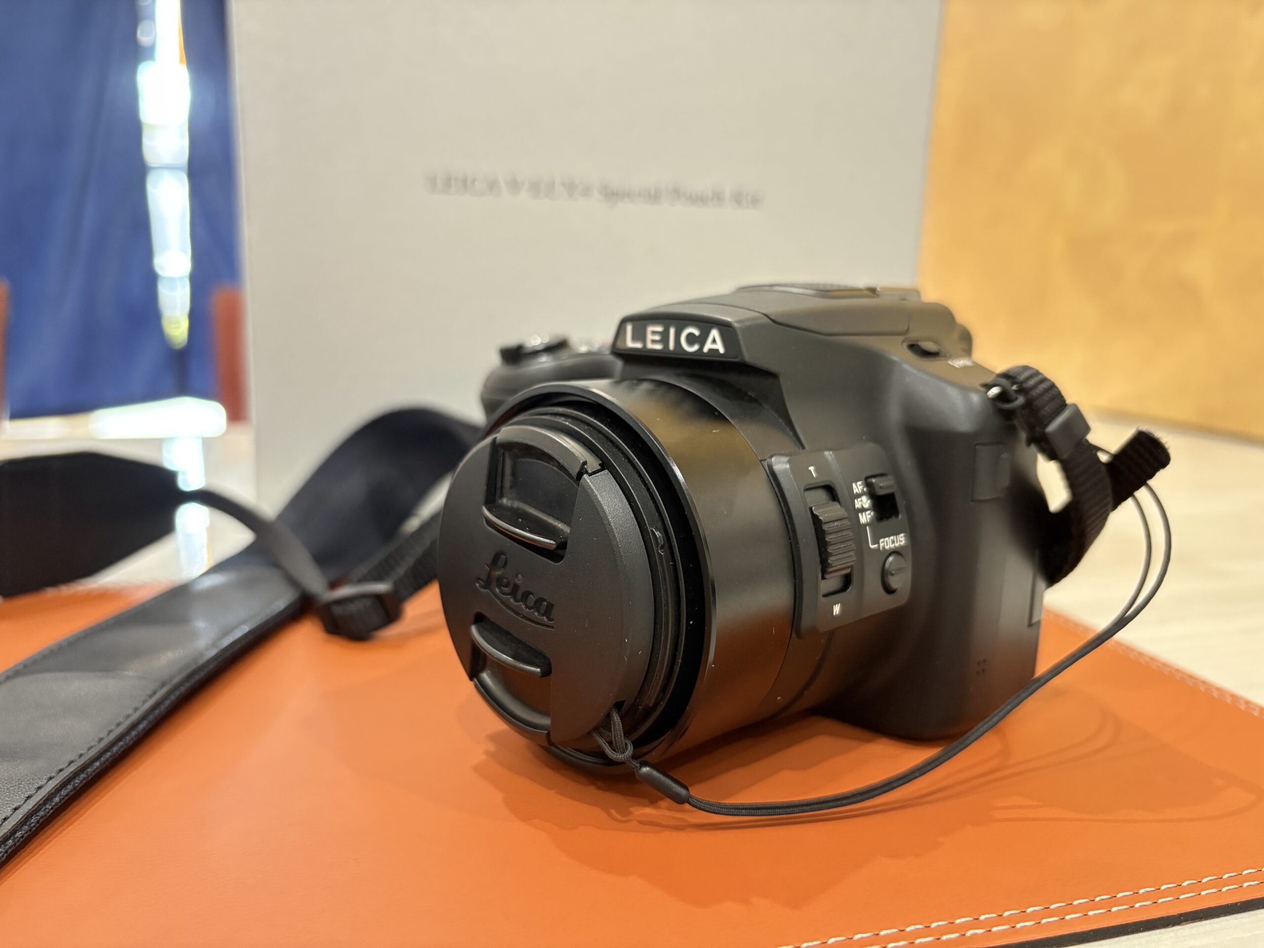LEICA（ライカ）V-LUX4 カメラを高価お買取させていただきました  