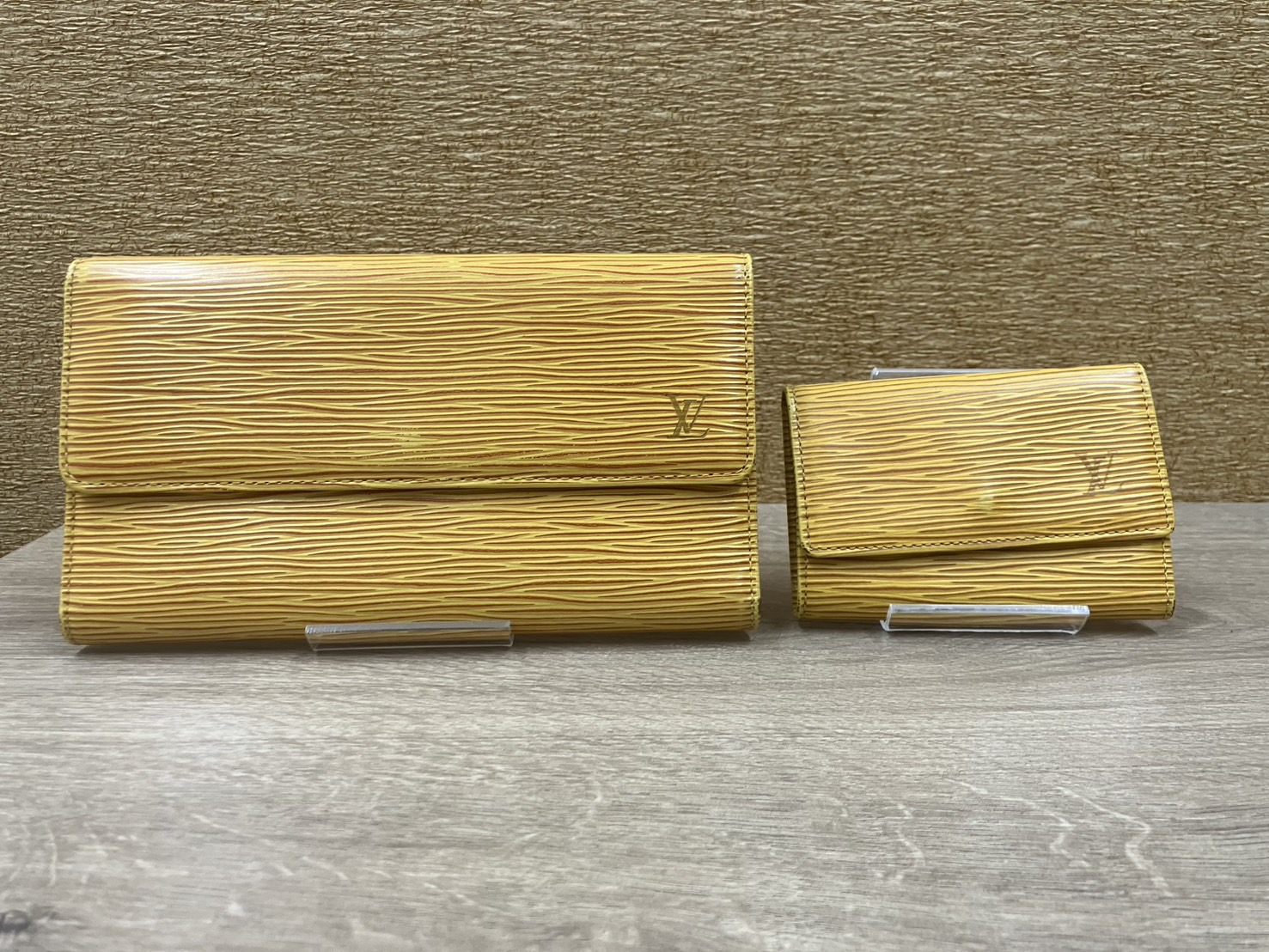ルイヴィトン長財布とキーケース買い取りました♪ - 買取専門店こやし屋