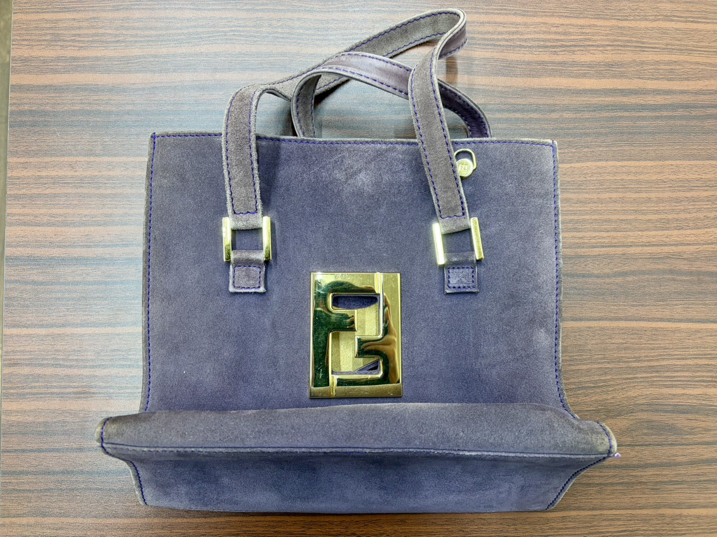 FENDI ショルダーバッグ マルチカラー レザー FFロゴ ヴィンテージ 