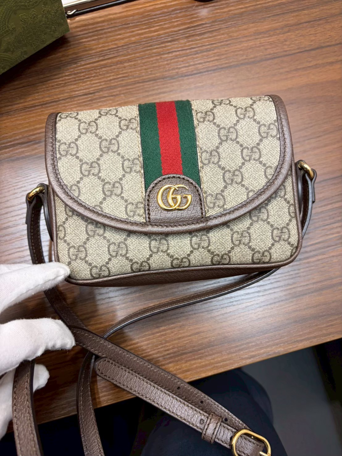 天六　グッチ　ショルダーバッグ　高価買取