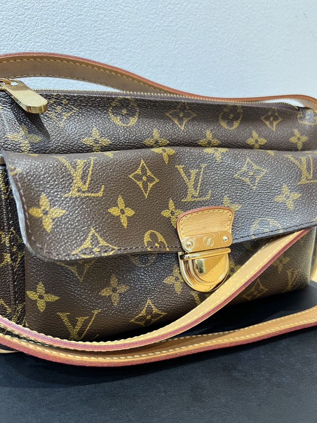 荻窪　ルイヴィトン　買取　Louis Vuitton　ラヴェッロ