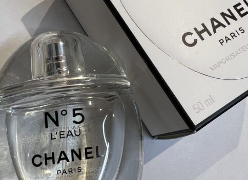 荻窪　CHANEL　買取　ヴァポリザター　香水