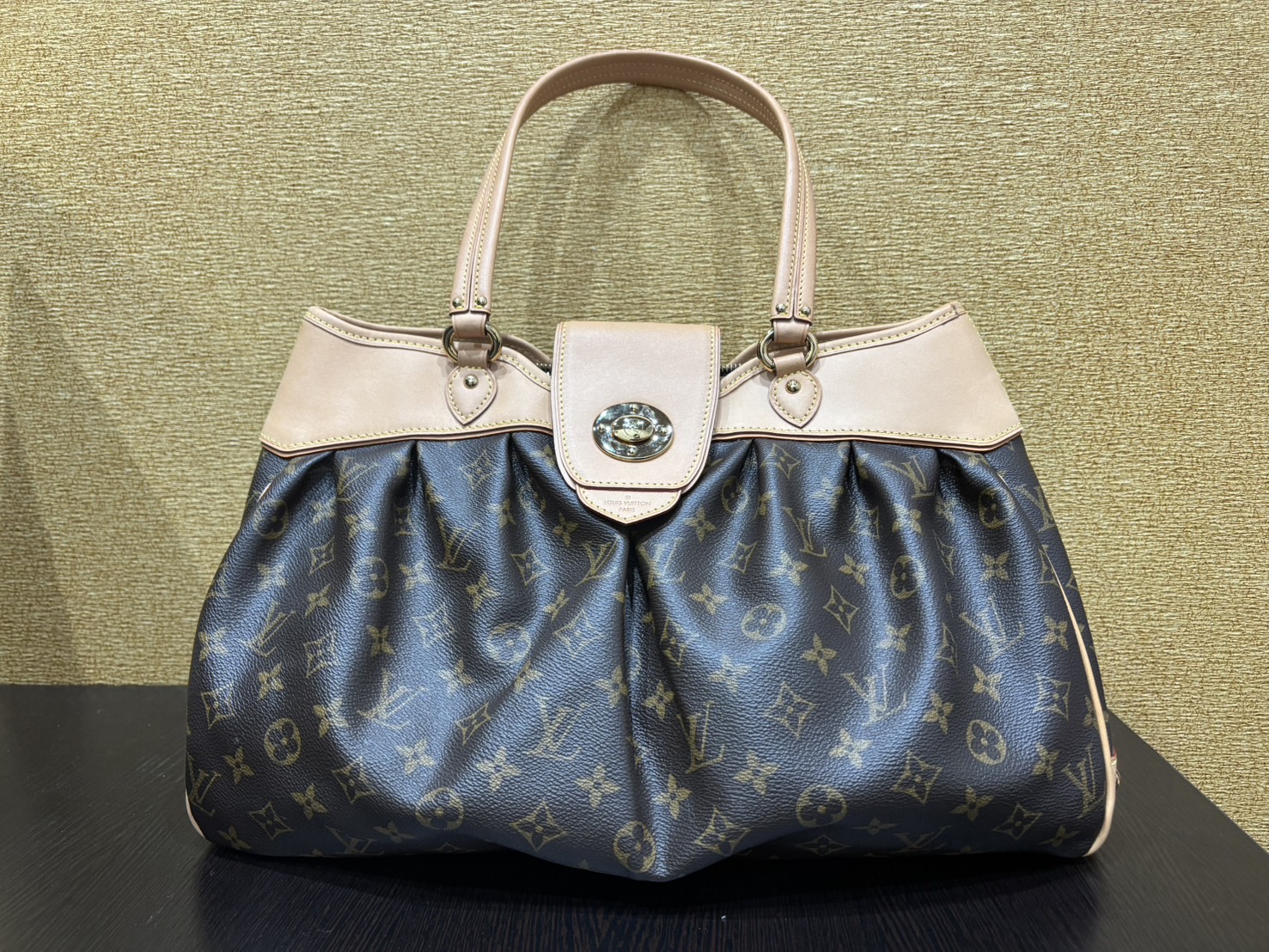 LOUIS VUITTON（ルイ・ヴィトン）ハンドバックを買取 