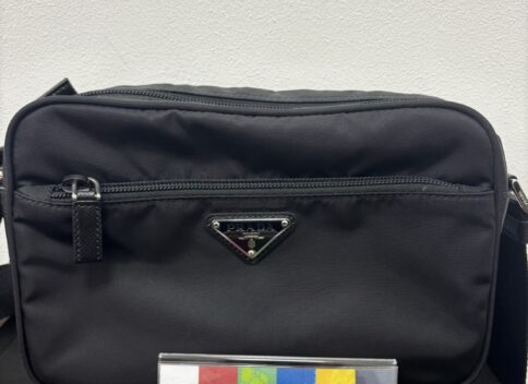 中野　ブランド　PRADA　ショルダーバック