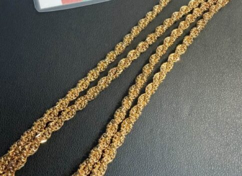 荻窪　K18　買取　ネックレス　ツイスト