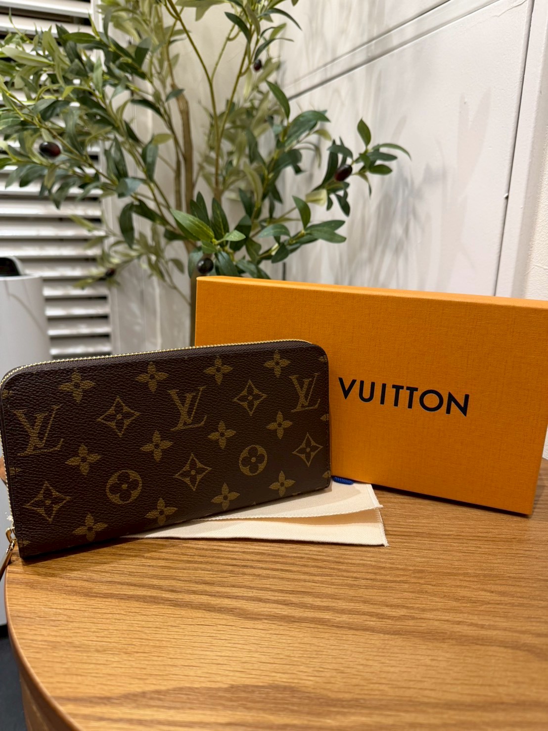 神戸三宮　ルイヴィトン　財布　高価買取