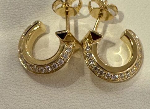 新宿　ティファニー　ピアス　買取