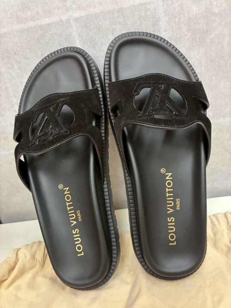 ルイ・ヴィトン イソラ フラットミュールをお買取しました！】保存袋